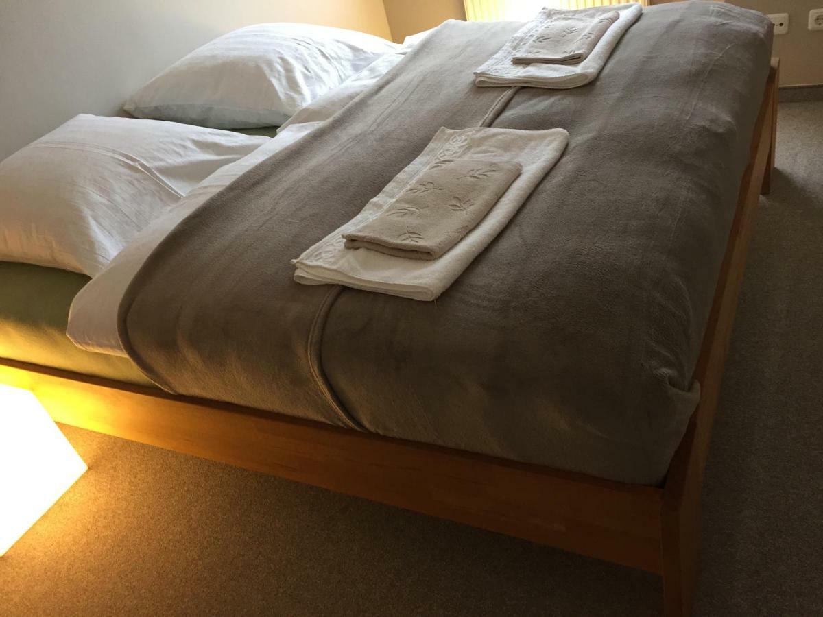 Spacious Starnberg Condo Next To Munich Extérieur photo